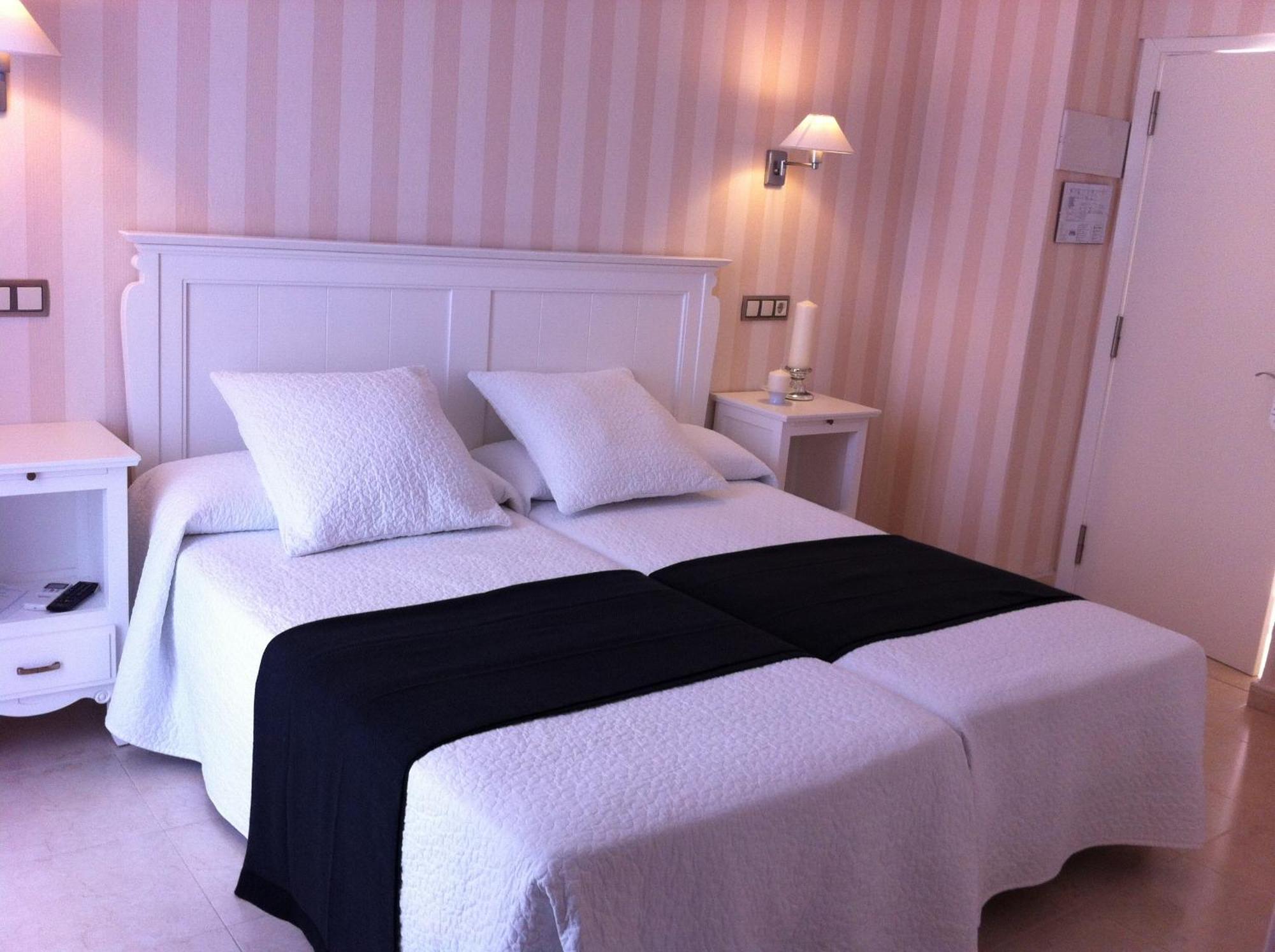 Convento Tarifa Hotel ภายนอก รูปภาพ